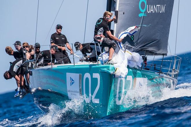 52 Super Series – Sparkling finish