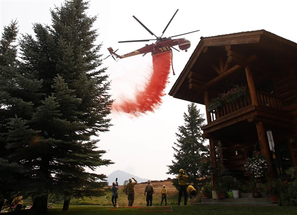 'Beast' of a fire threatens luxury resort homes in Sun Valley area of Idaho