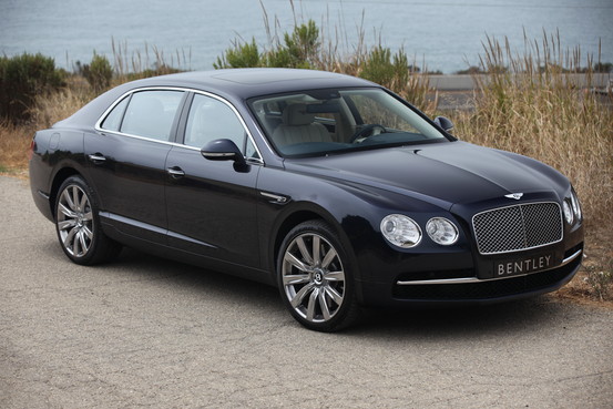 Bentley's Flying Spur Recalls a Bygone Era