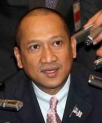 Malaysia's tourism minister to unveil Visit Malaysia Year 2014 in UK