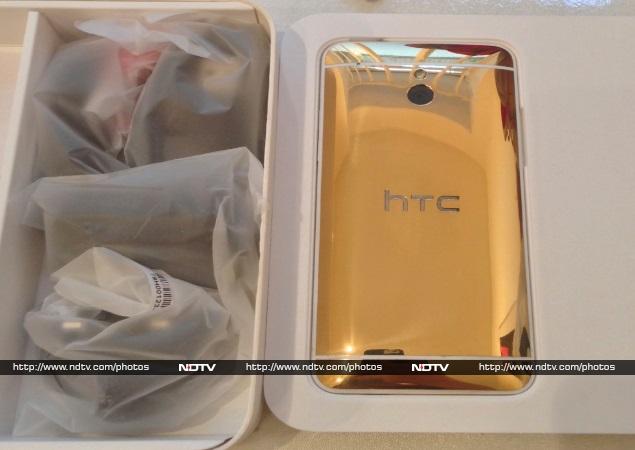 HTC One mini Gold colour variant spotted in the wild