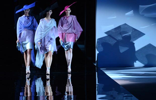 Milan fashion designers bend seasons for next summer