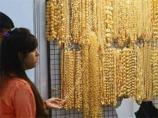 Cheer may be back for gold lovers as premium dips 82%