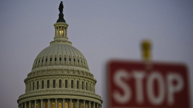 US gov't shutdown puts global economy at risk – British PM