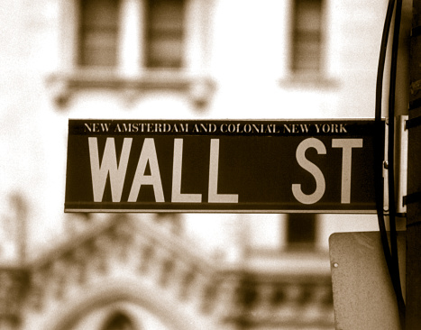 Low Fees Help ETFs Attract Affluent Investors