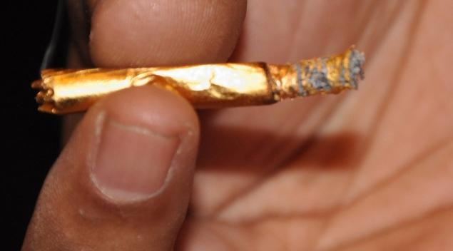 Flashy smokers can now roll with gold