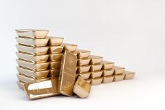 Gold Holds Above $1300 as Investors Assess U.S. Economy, Debt