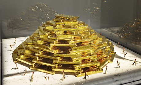 New York museum ups security as gold bar sculpture goes on show