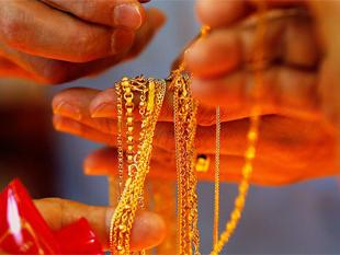 Gold imports may pick up, touch 725 tonnes in FY'14