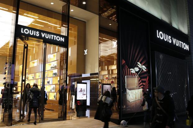 Analysis – Brand-hungry LVMH seeks new niche as Vuitton flags