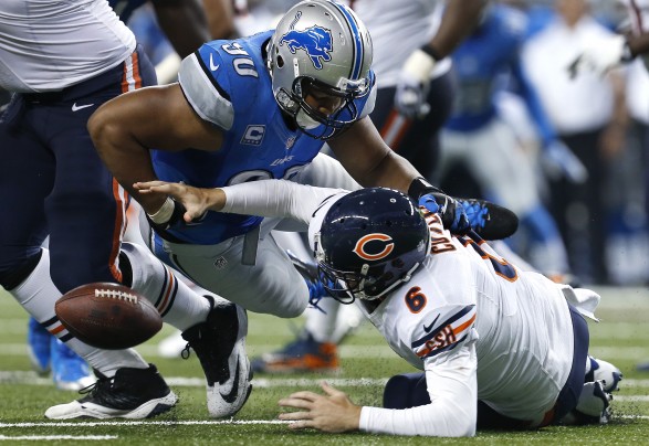 Jones, defense help Packers beat Lions 22-9