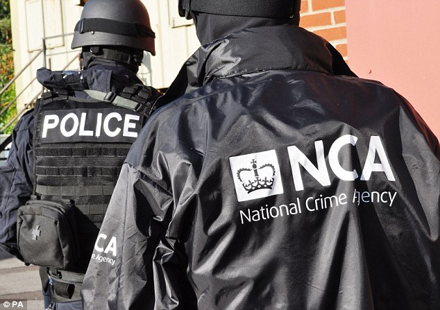 How to make a gangster pay back his loot? Text him! National Crime Agency …