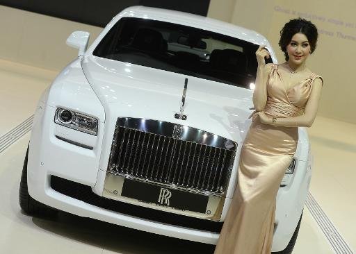Rolls-Royce SUV 'will not compromise brand'