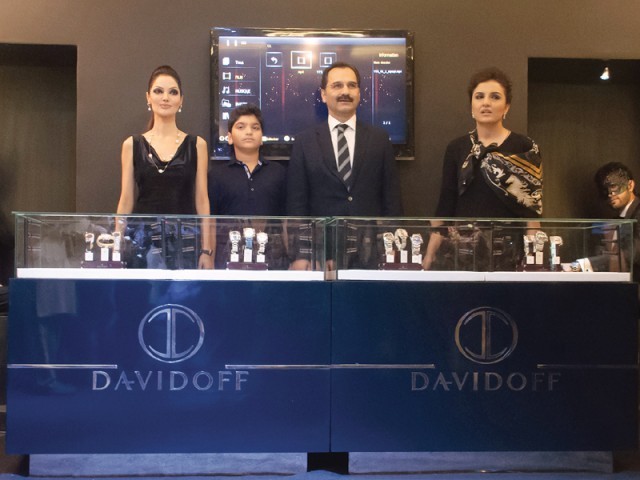 Caanchi & Lugari brings Davidoff watches Pakistan