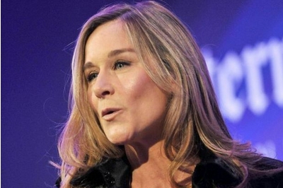 Respected Burberry boss Ahrendts leaves luxury brand to join Apple