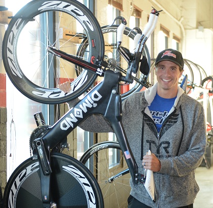 Triathlete's company to build high-tech bikes in Des Moines