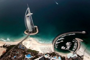 Dubai ruler plans 14km corniche from Burj Al Arab