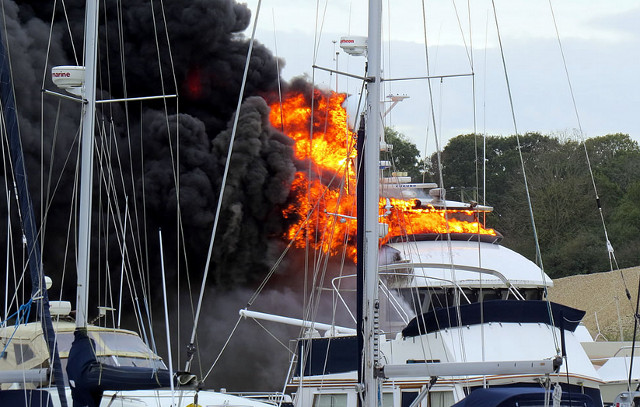 Police work with fire service to investigate Kahu yacht fire