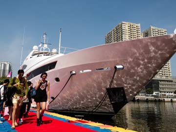 Super-rich love yachts, pvt jets and antiques