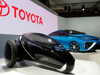 Eco-friendly car focused Tokyo Motor Show opens