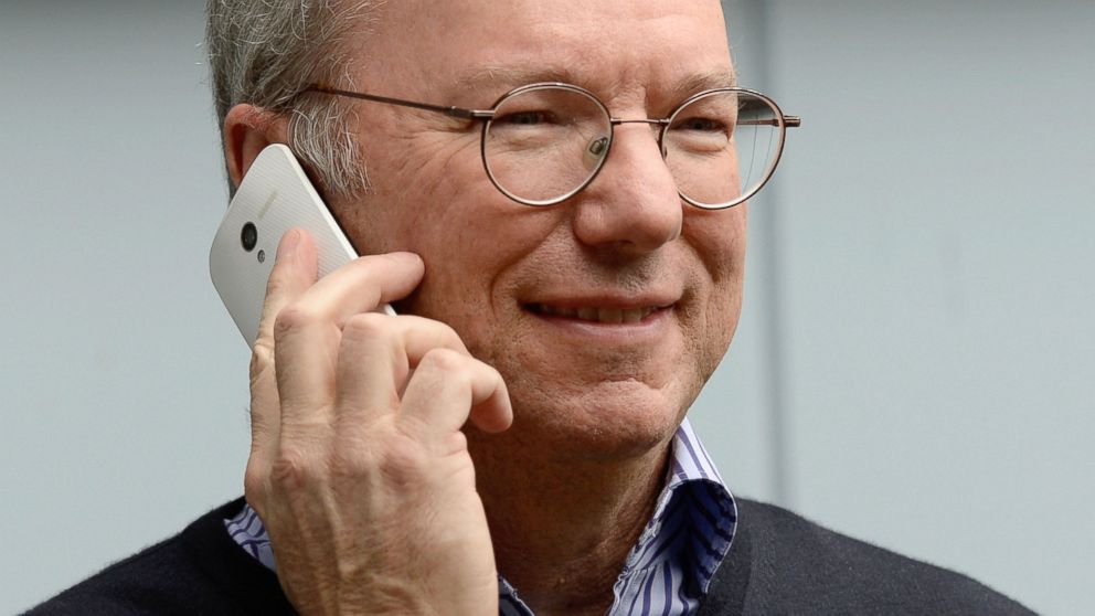 Google's Eric Schmidt writes a guide to leaving your iPhone