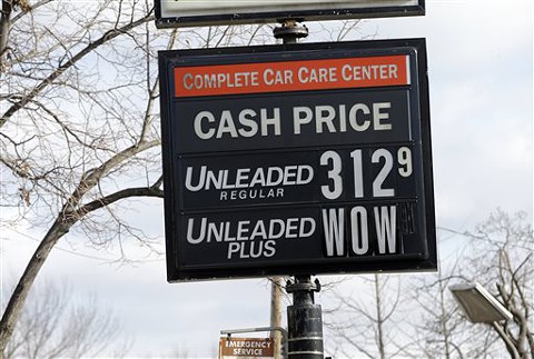 Lower gas prices lifting hopes for holiday sales