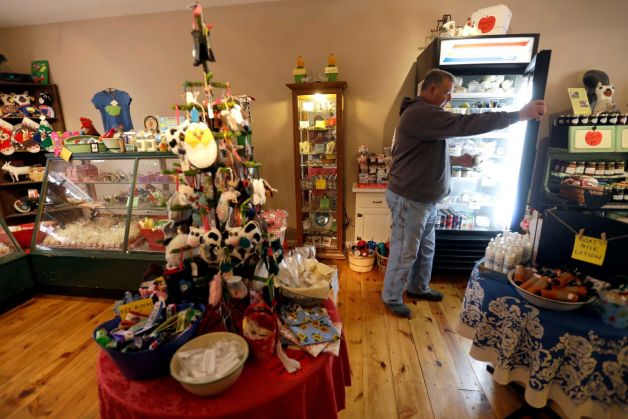 Lompoc retailers featured for Small Business Saturday