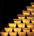 So why do the Chinese keep on buying gold when the price is still falling?