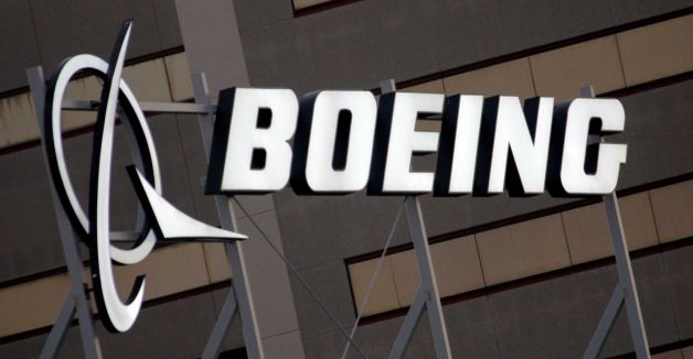 Kansas joins bidding for Boeing contract