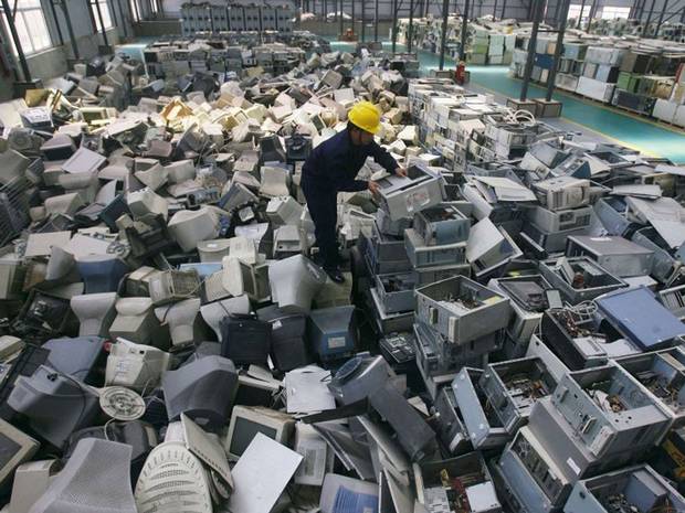 Grim forecast for e-waste as technology trash to top 65m tons by 2017