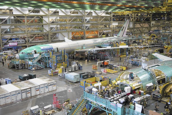 Indiana vying for $10B Boeing airplane plant