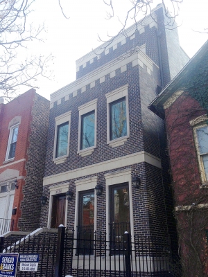 A "High-End Squatter" Found a Sweet Spot to Stay in Wicker Park