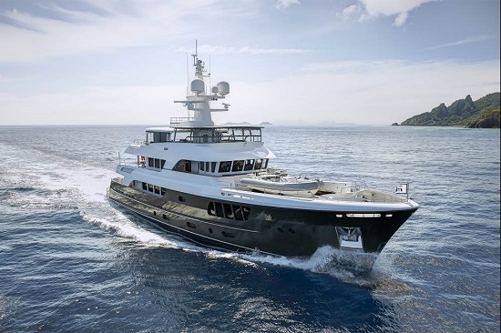 Superyacht of the Week: Alloy's CaryAli