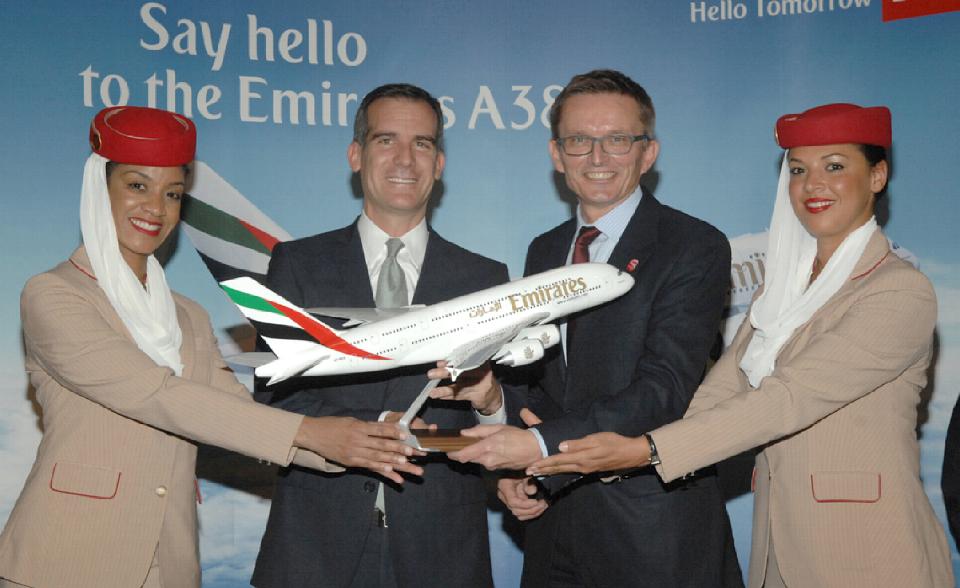 Emirates To Operate A380 On London Gatwick Route