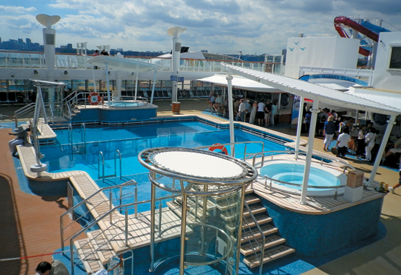 Cruises Navigate Into 2014