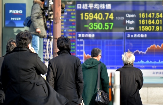 The World Economy: Why forward-looking markets may soon start to anticipate a …
