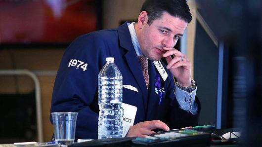 Early movers: NFLX, UNH, JPM, YUM, TM, AAPL & more