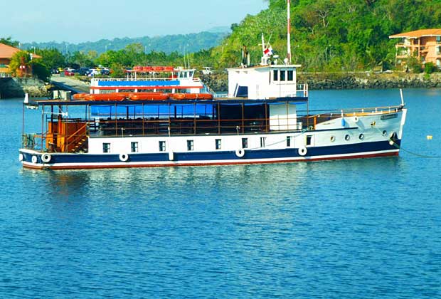 Gangster Al Capone's rum-running yacht is now ferrying tourists in Panama