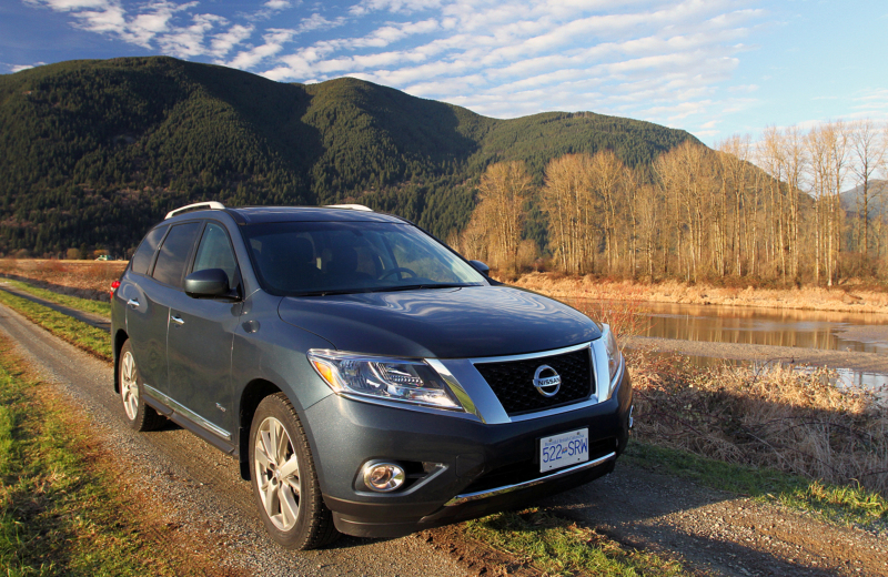 Road test: 2014 Nissan Pathfinder Hybrid