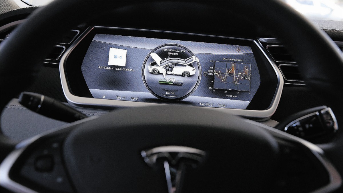 Dashboard technology is king of the road in today's vehicles