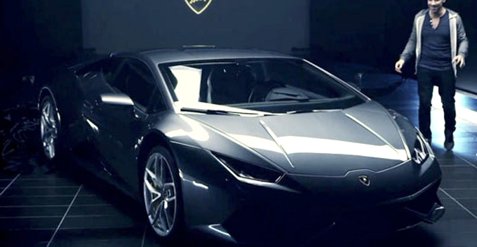 New Lamborghini Huracan Sells in Singapore for $1 Million