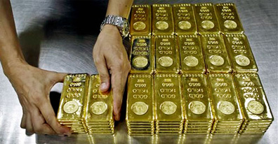 PRECIOUS-Gold steadies off 1-month high after US payroll data