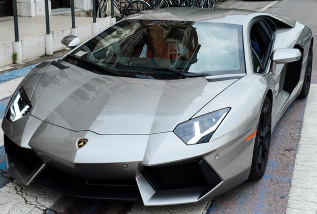 Get a free Lamborghini Aventador with this penthouse apartment in Dubai!