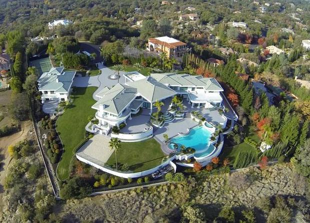 Eddie Murphy's old Granite Bay mansion up for sale