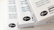 Pfizer tops analysts' forecasts on sales for cancer, pain treatments