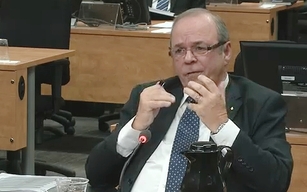 Ex-FTQ chief Michel Arsenault on hot seat at Charbonneau Commission over …