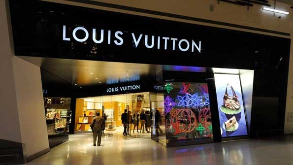 LVMH Bucks Luxury Downturn, Posts Record Sales