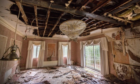 Inside 'Billionaires Row': London's rotting, derelict mansions worth £350m