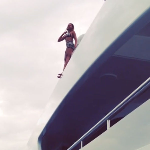 Jay Z Films Beyoncé Jumping Off a Yacht During Vacation—Check It Out!