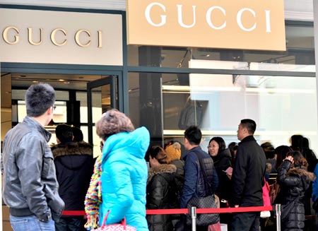 Luxury goods lose their shine in China's second-hand market